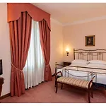 Szálloda Phi Canalgrande 4*
