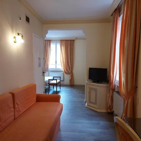 Phi Canalgrande מלון 4*