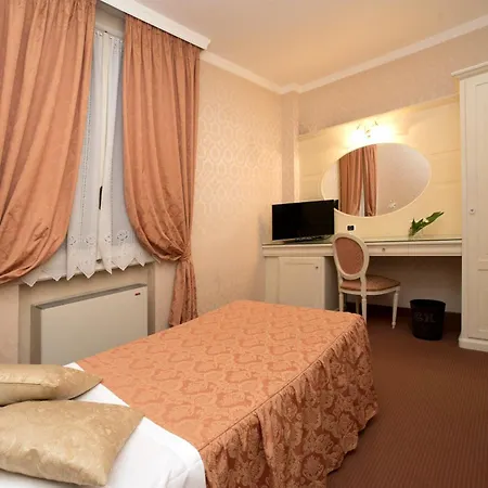 Hotell Phi Canalgrande