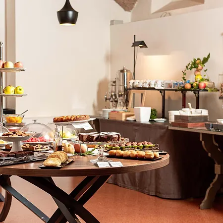 Hotel Phi Canalgrande 4*