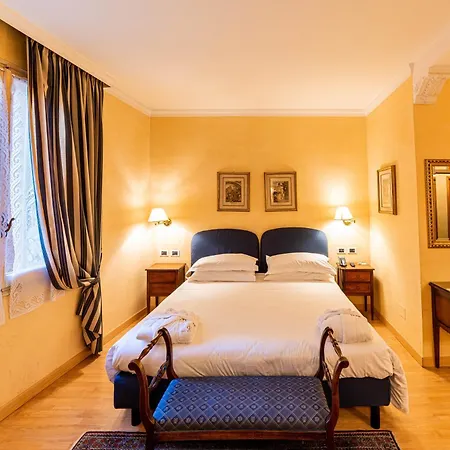 Phi Canalgrande 4* Modena