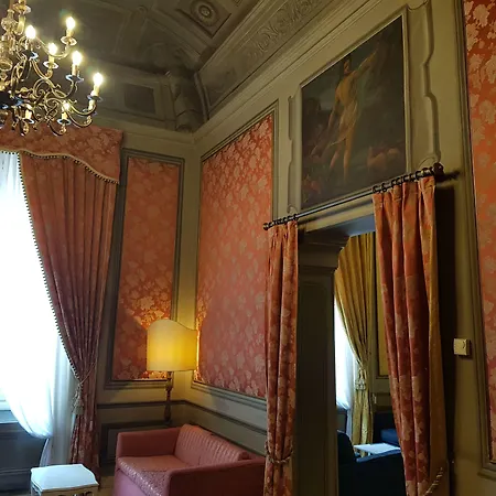 Phi Canalgrande Hotel