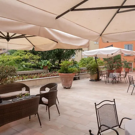 Phi Canalgrande Hotel Modène