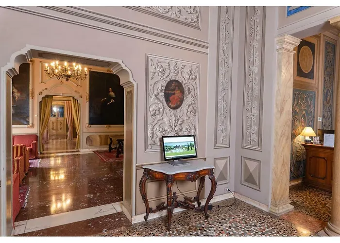 Hotel Phi Canalgrande