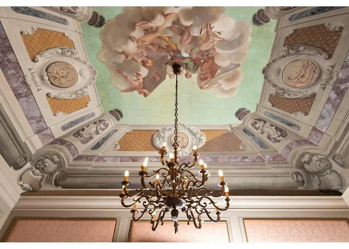 Phi Canalgrande モデナ